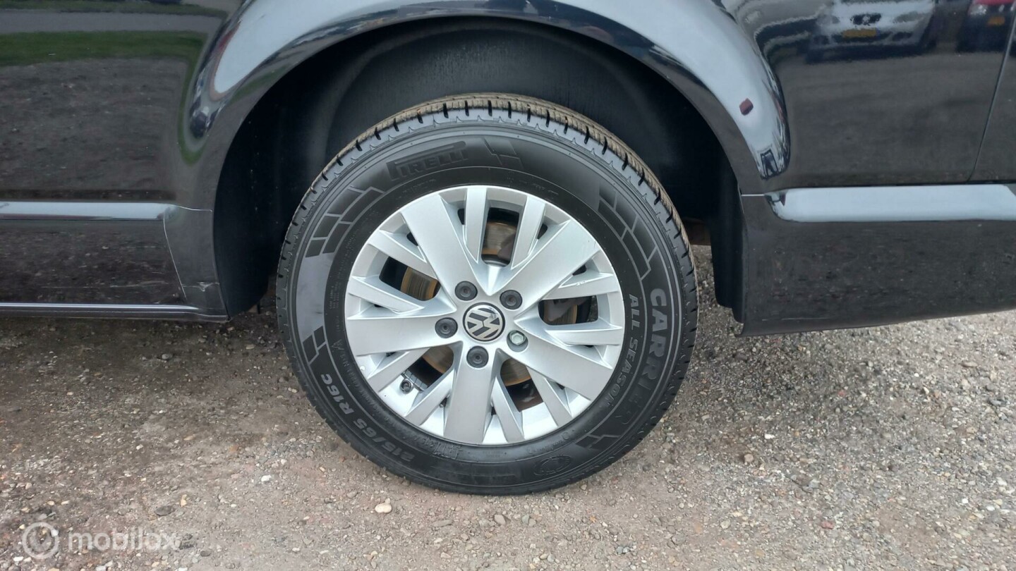 Volkswagen-Transporter-3