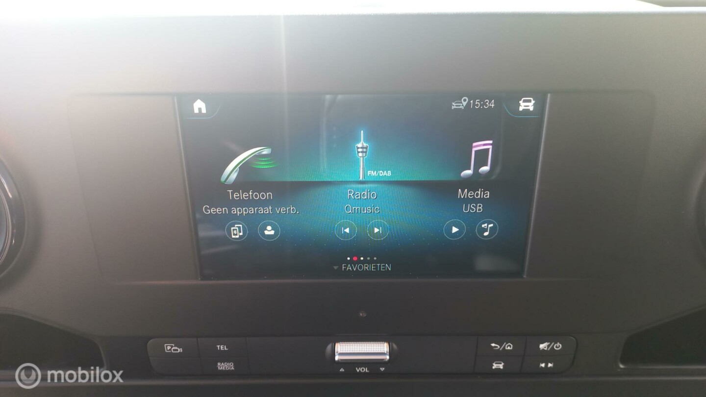 Mercedes-Benz-Sprinter-15