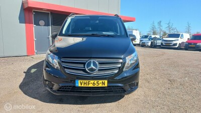 Mercedes-Benz-Vito-1