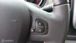 Renault-Trafic-13