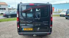 Renault-Trafic-4