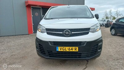 Opel-Vivaro bestel-1