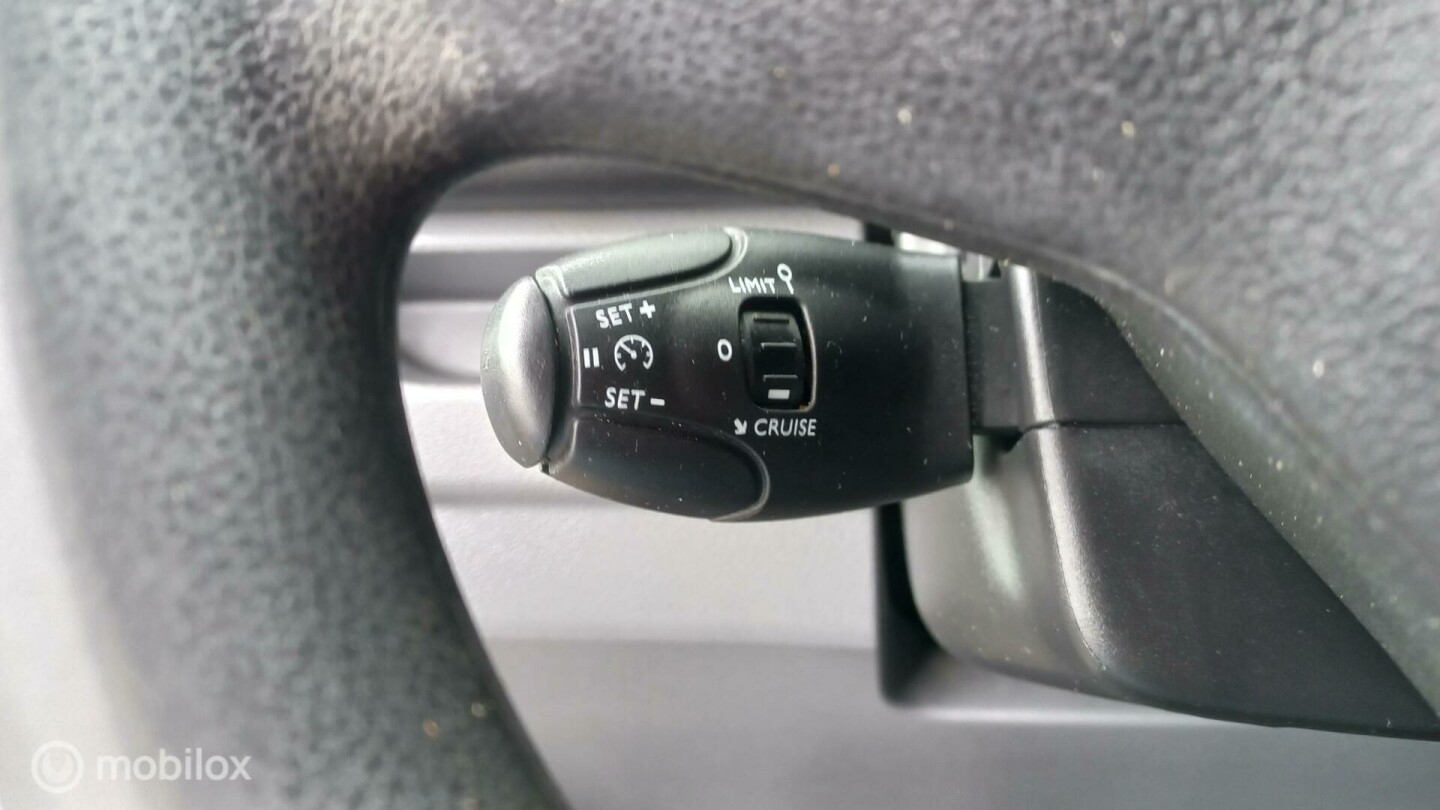 Opel-Vivaro bestel-13