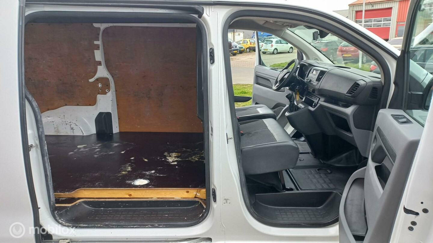 Opel-Vivaro bestel-8