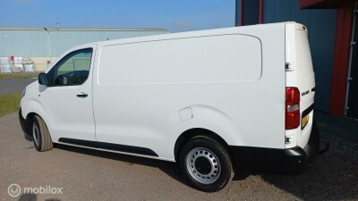Opel-Vivaro bestel-1