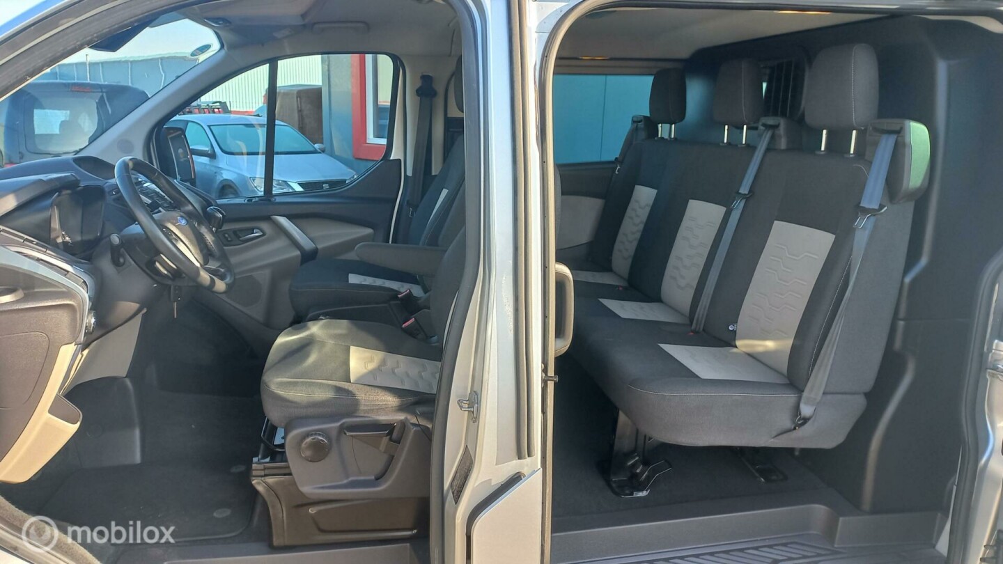 Ford-Transit Custom-11