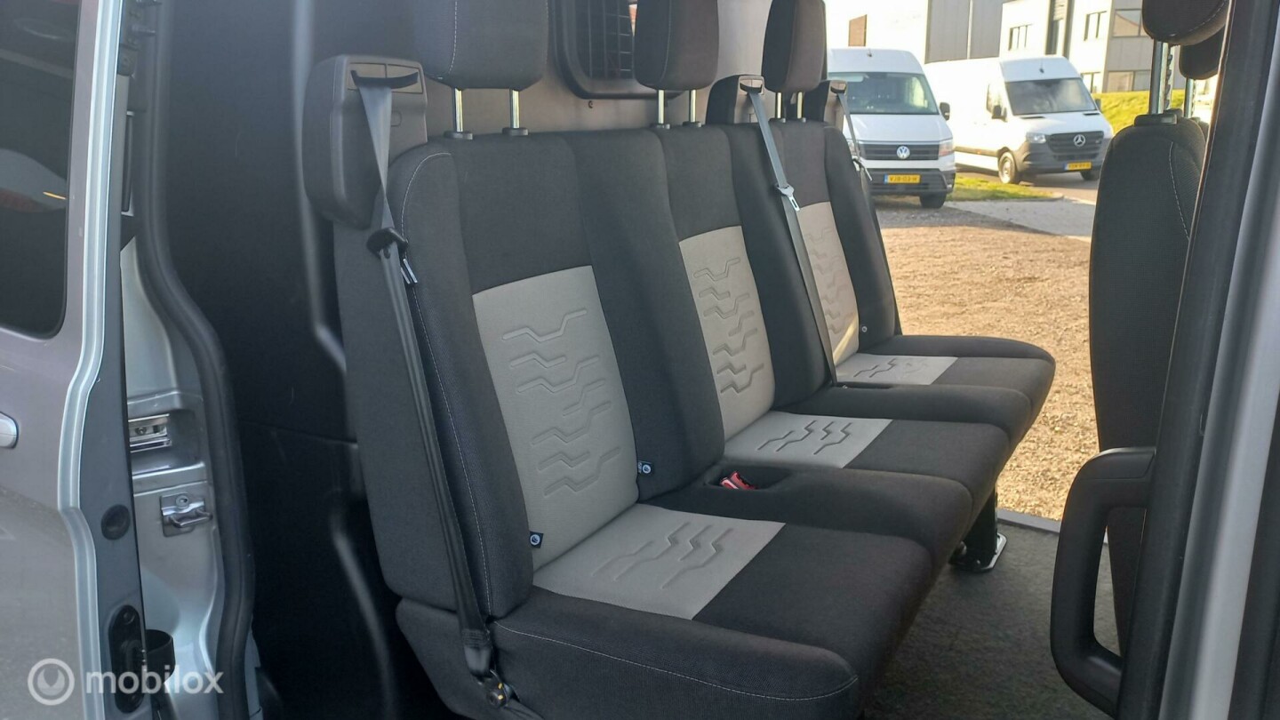 Ford-Transit Custom-7