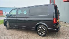Volkswagen-Transporter-4