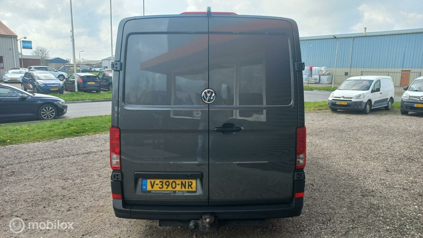Volkswagen-Crafter-6
