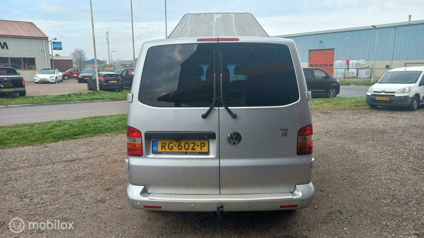Volkswagen-Camper-6