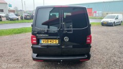 Volkswagen-Transporter-5
