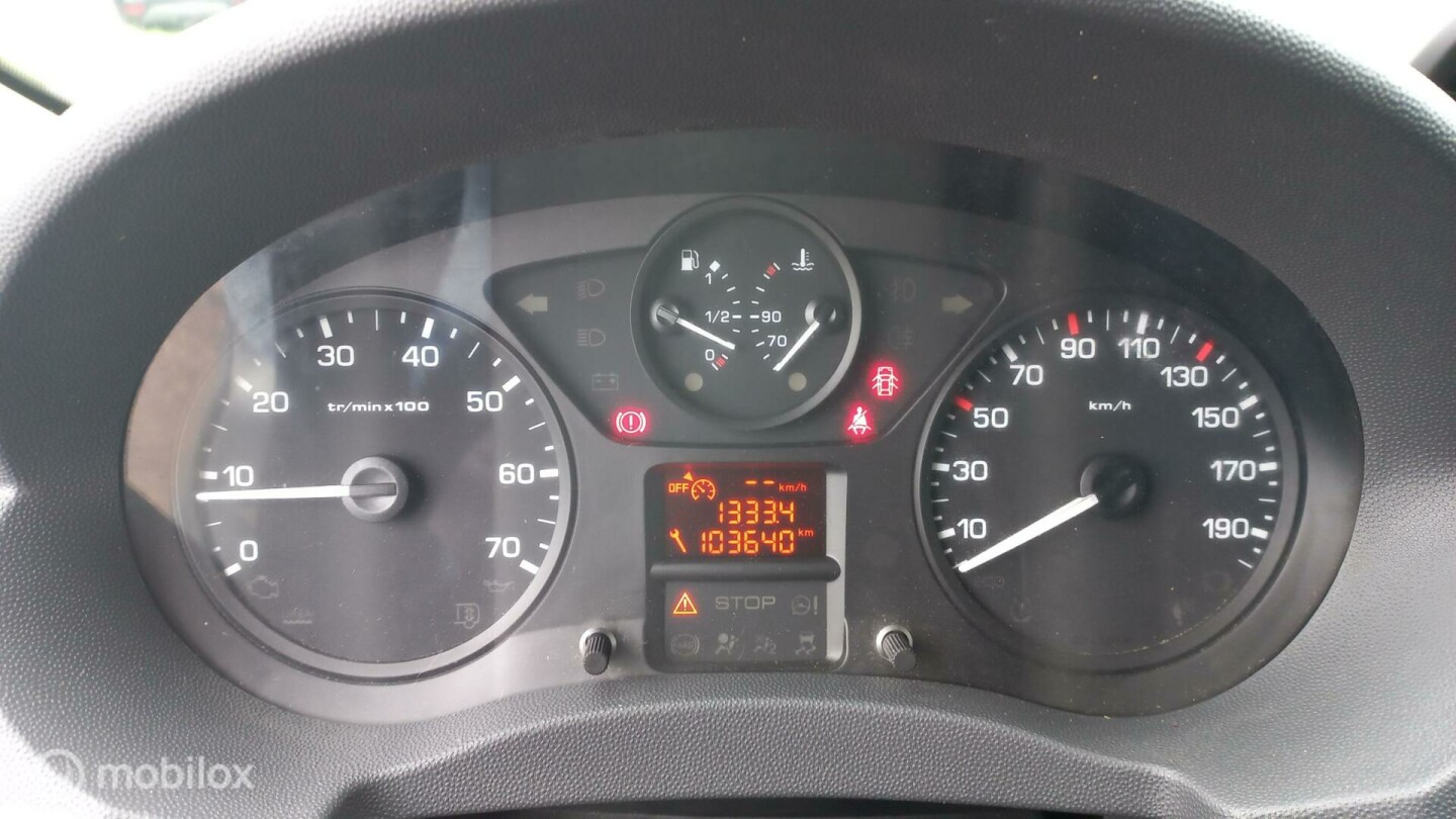 Fiat-Scudo-13