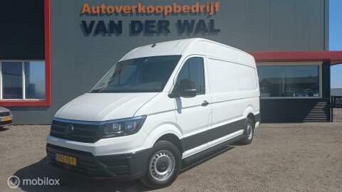 Volkswagen-Crafter-0