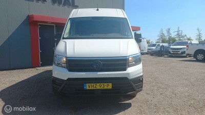 Volkswagen-Crafter-1