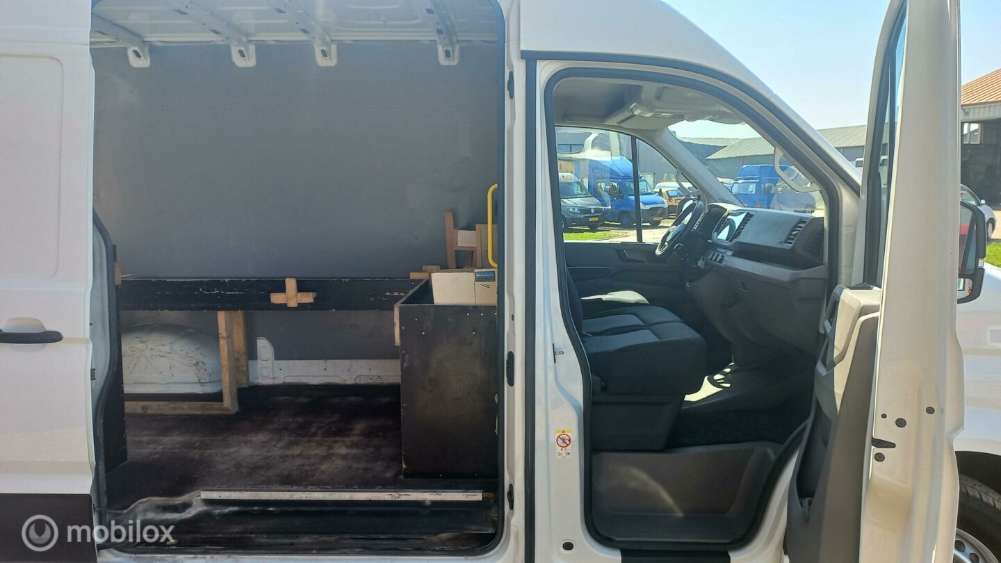 Volkswagen-Crafter-7