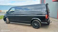 Volkswagen-Transporter-2