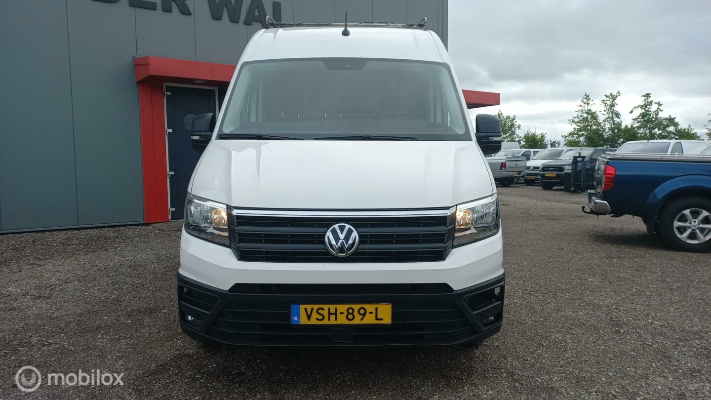 Volkswagen-Crafter-1