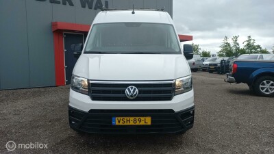 Volkswagen-Crafter-1