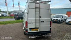 Volkswagen-Crafter-4