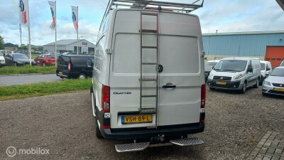 Volkswagen-Crafter-4
