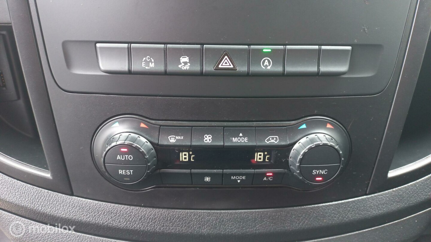 Mercedes-Benz-Vito-10