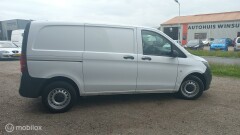 Mercedes-Benz-Vito-4